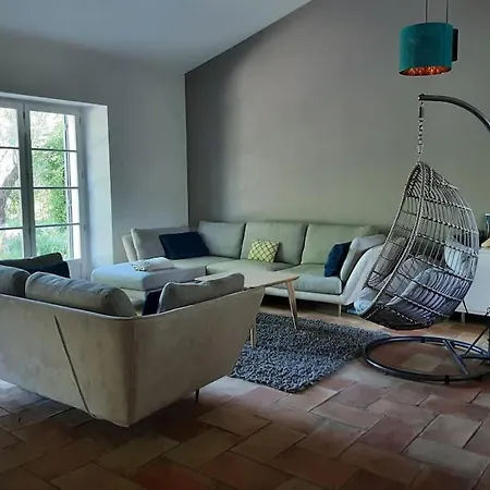 Beau Mas En Campagne De Sur La Sorgue Villa